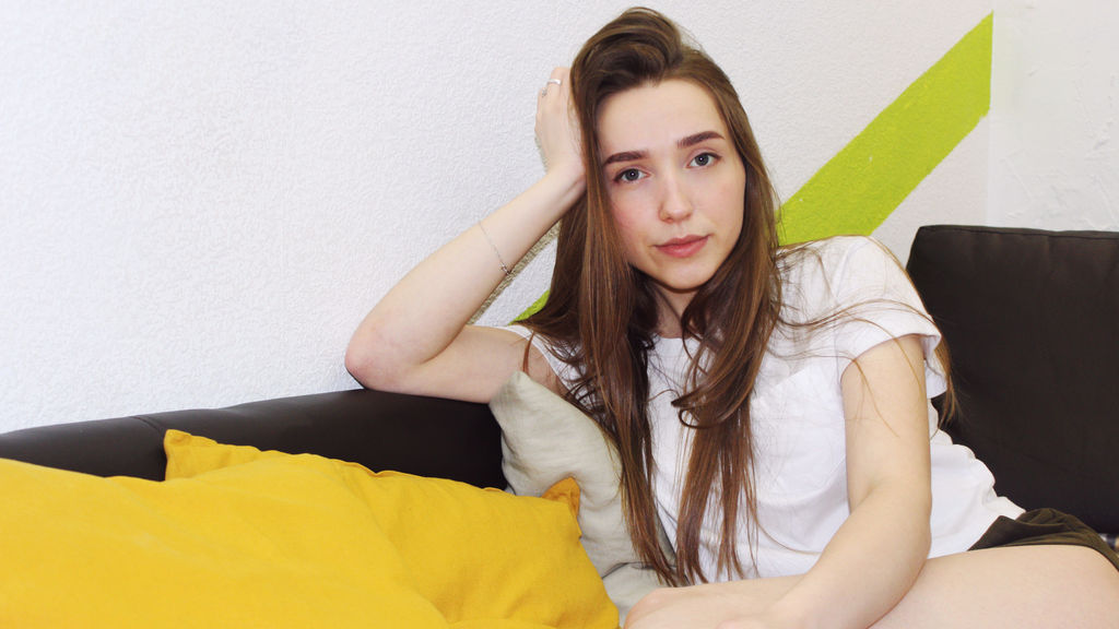  online at GirlsOfJasmin
