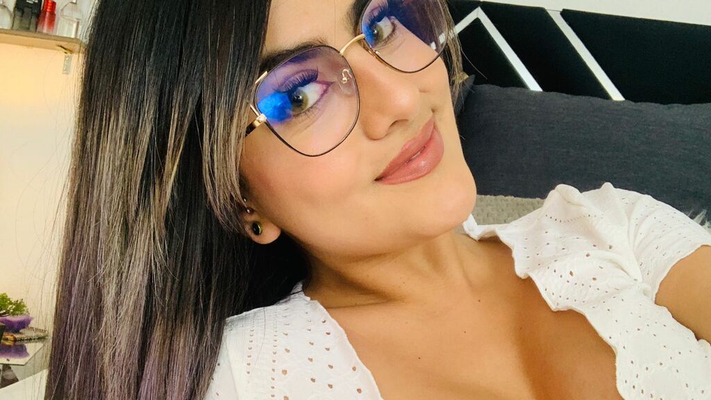  online at GirlsOfJasmin